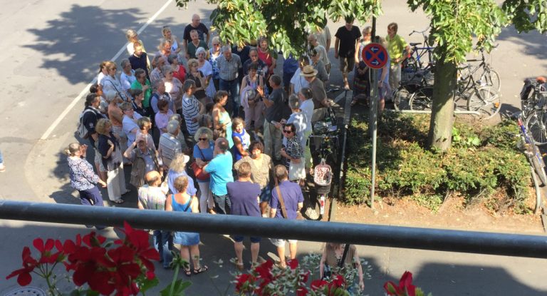 Bericht vom Stadtspaziergang „Der Charme der Krefelder Stadthäuser“ am 27.8.2016