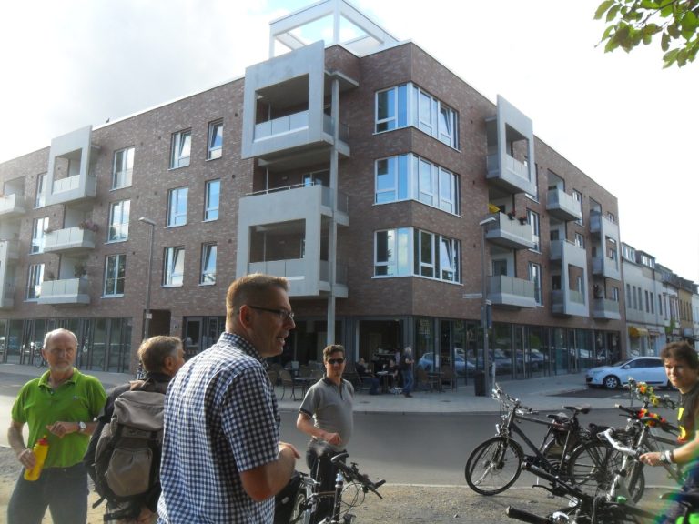 068/16 | Die neue Mitte in Oppum: Grüne laden zum Stadtspaziergang ein   