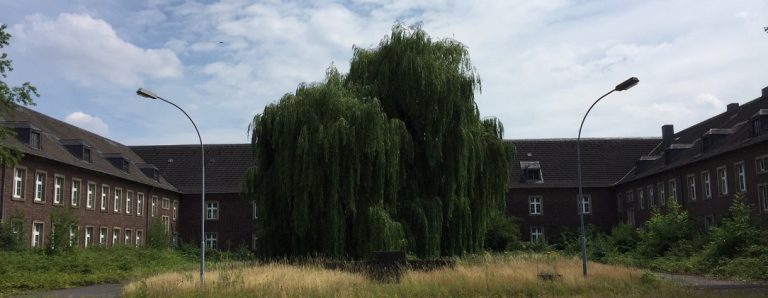 052/17 | Kaserne Kempener Allee: Grüne laden zum nächsten Stadtspaziergang ein