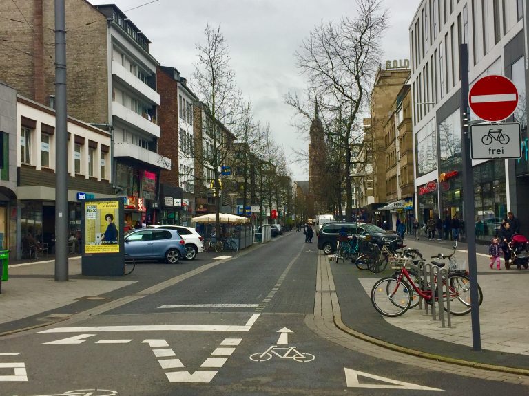 005/20 | Grüne sprechen sich für die baldige Sperrung von drei innerstädtischen Straßen aus